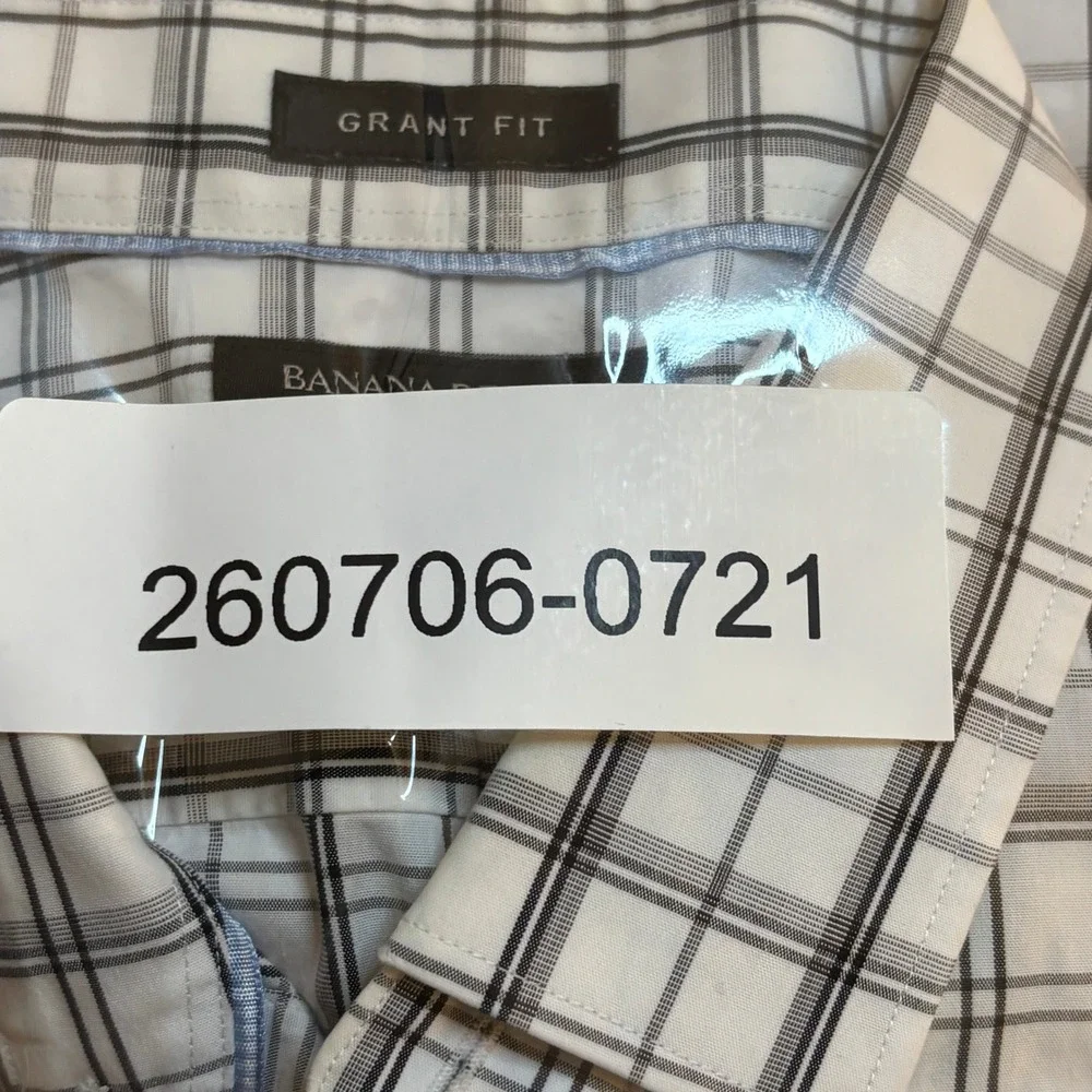 Banana Republic Mens Grant Fit Non-Iron Dress Shirt White Plaid Large 16-16.5